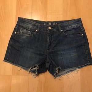 SL8 brand jean shorts w/ embellished back pockets